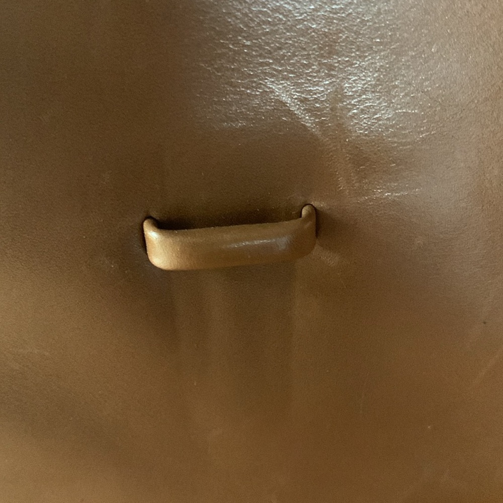 Vintage Salvatore Ferragamo Leather Shoulder Bag - Picture 4 of 6